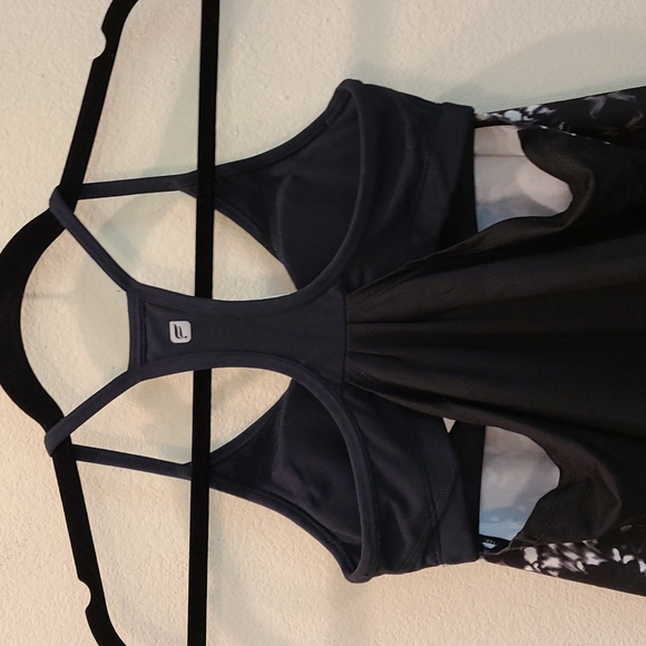 Fabletics Norwalk athletic tank, black and white tie dye, NWT - Picture 5 of 16